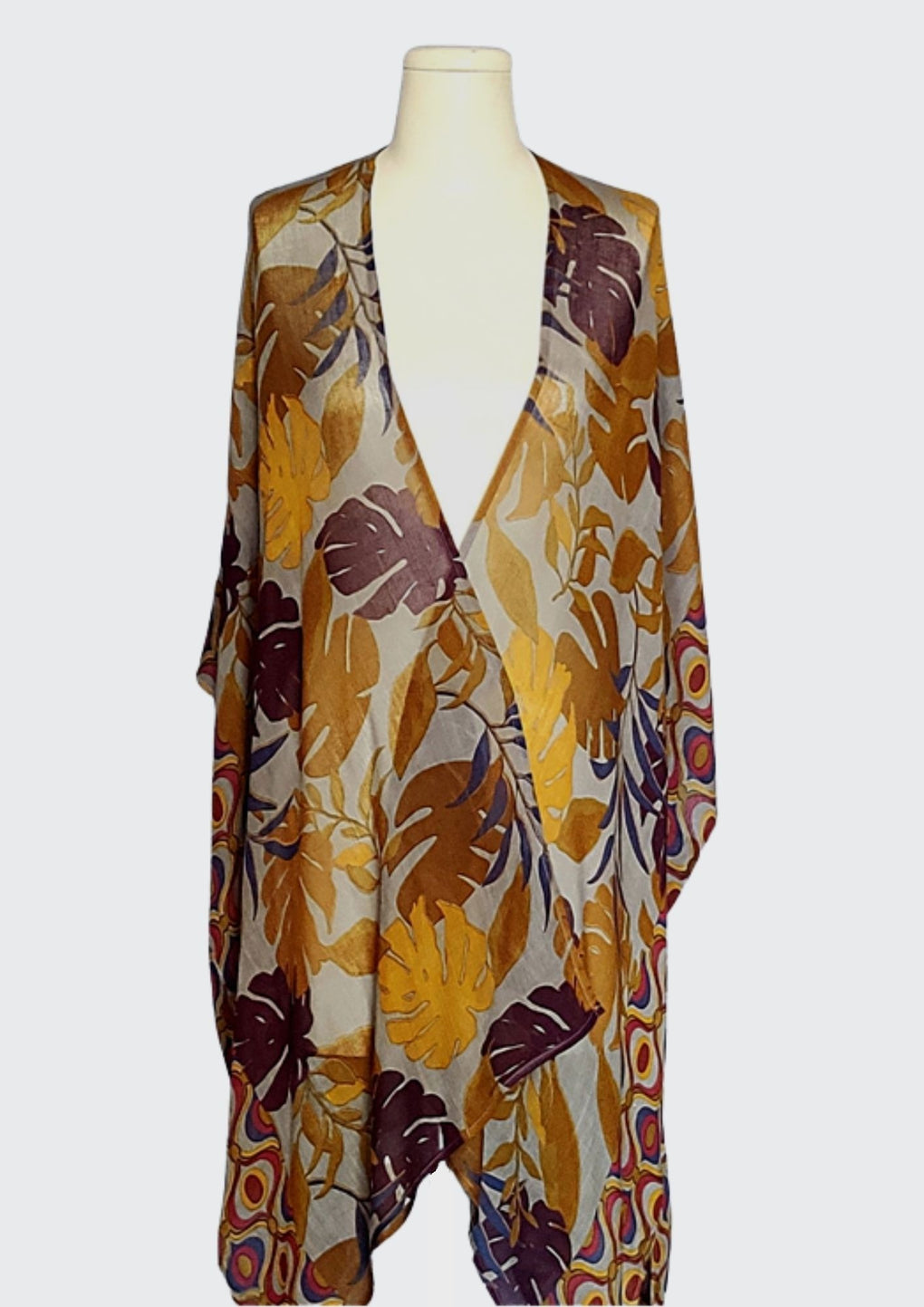 Leaves With Geometric Border Kimono (SE-2519_Grey)