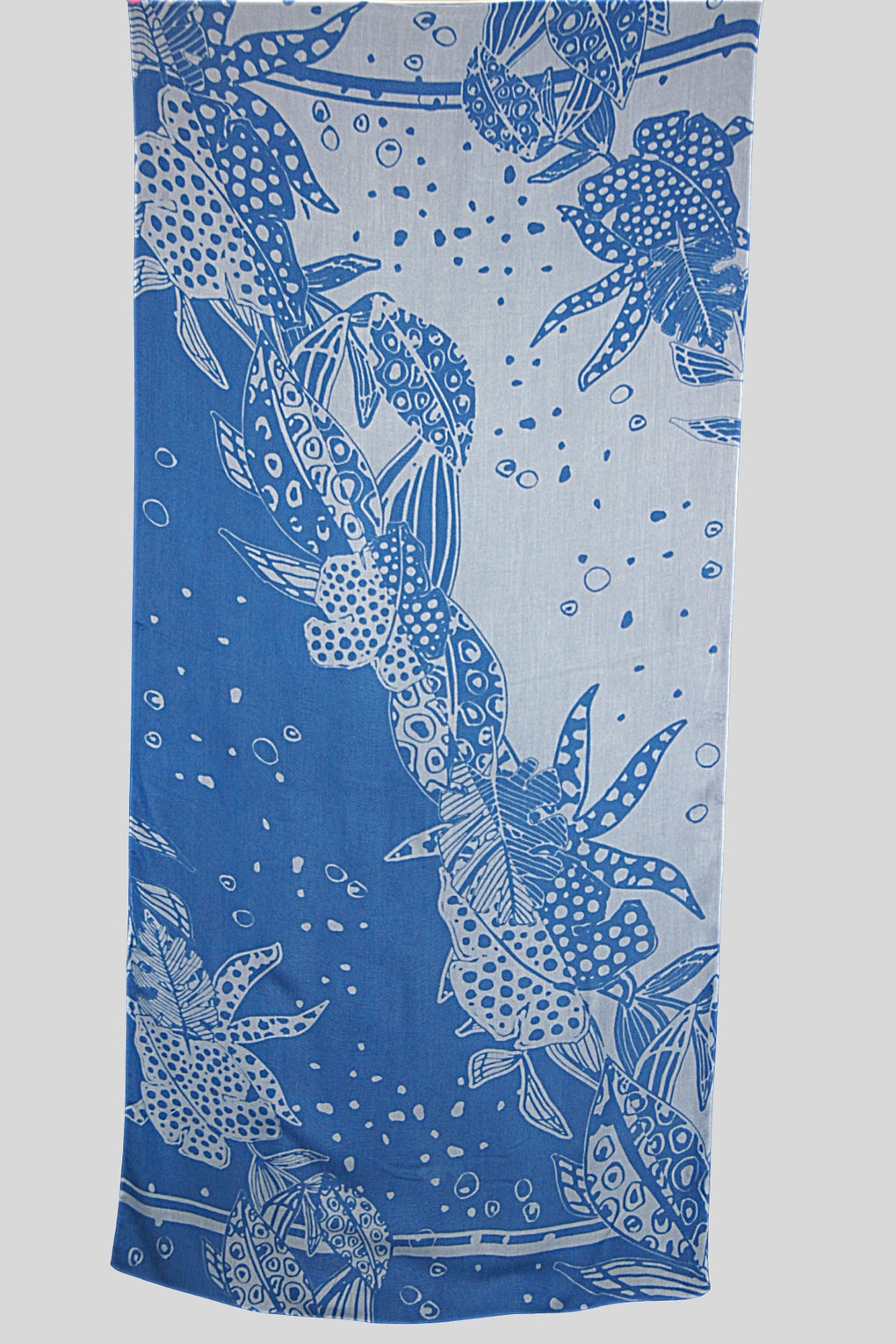Big Leaf Bias Print with Overdyed Scarf (SE-2120_Blue)