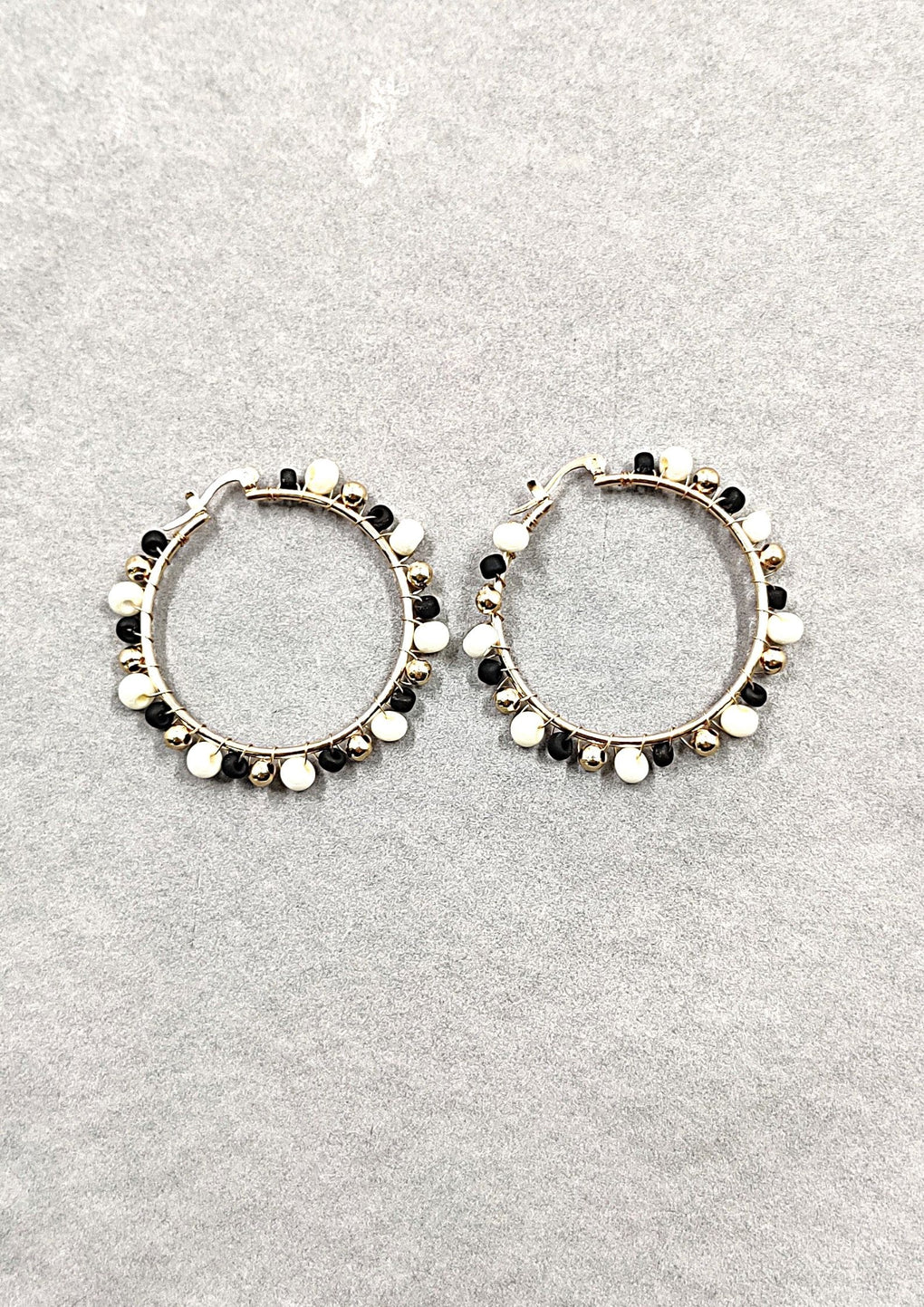 Beaded Hoop Drop Earrings (JE- 9203) Gold Pearl