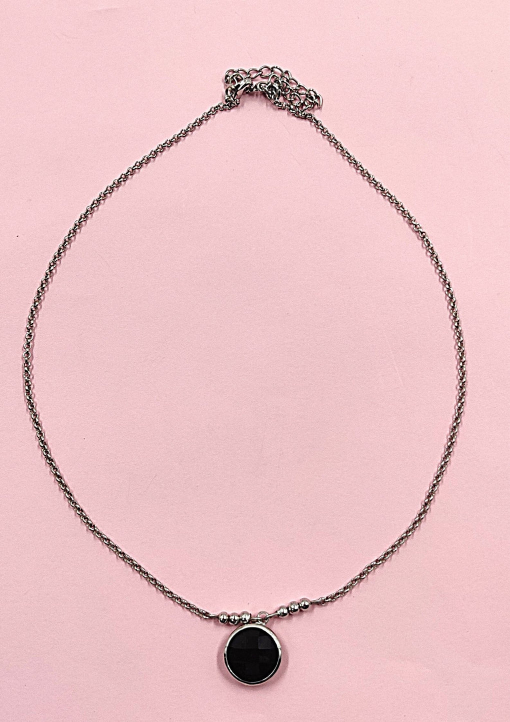 Circular Pendant Chain (JN-9142) Silver Black